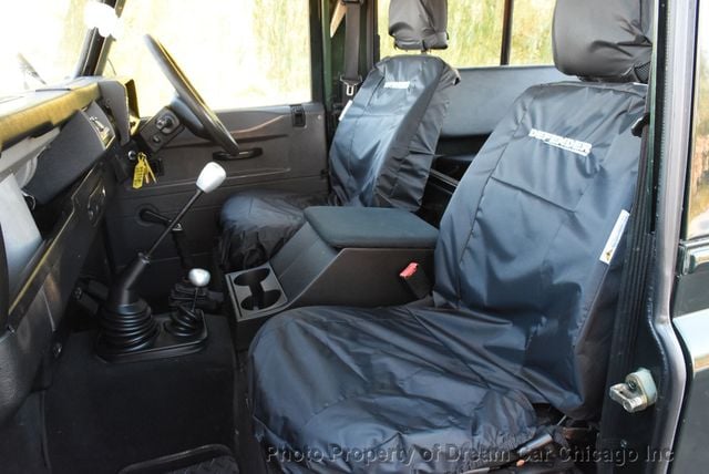 1996 Land Rover Defender 90  - 22942091 - 28