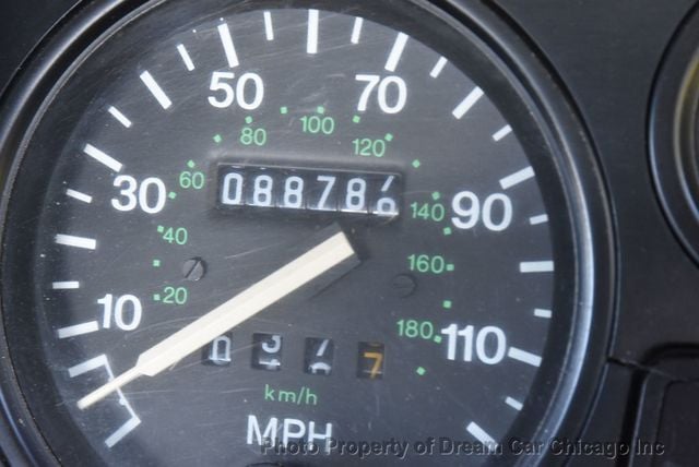 1996 Land Rover Defender 90  - 22942091 - 32