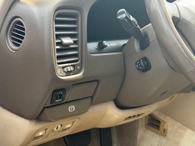 1996 Lexus LS 400 Base Trim - 23012784 - 9