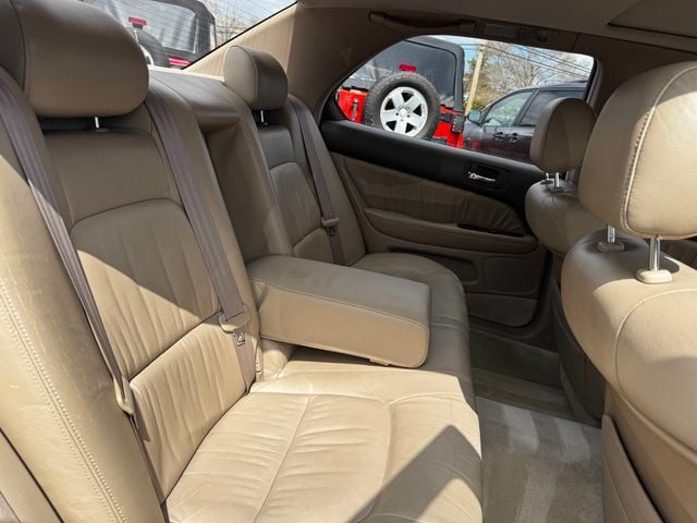 1996 Lexus LS 400 Base Trim - 23012784 - 15