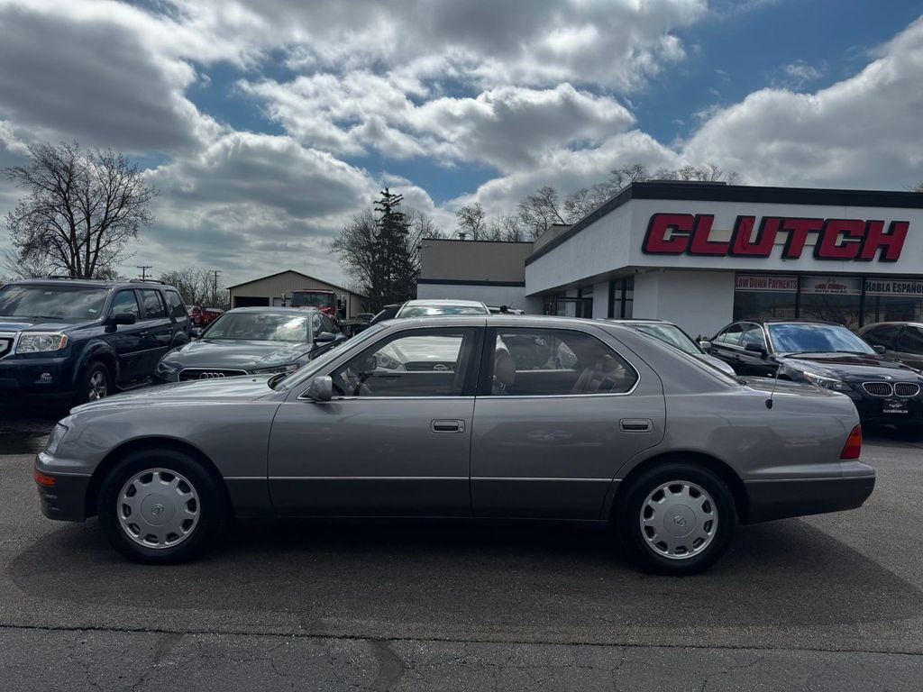 1996 Lexus LS 400 Base Trim - 23012784 - 7