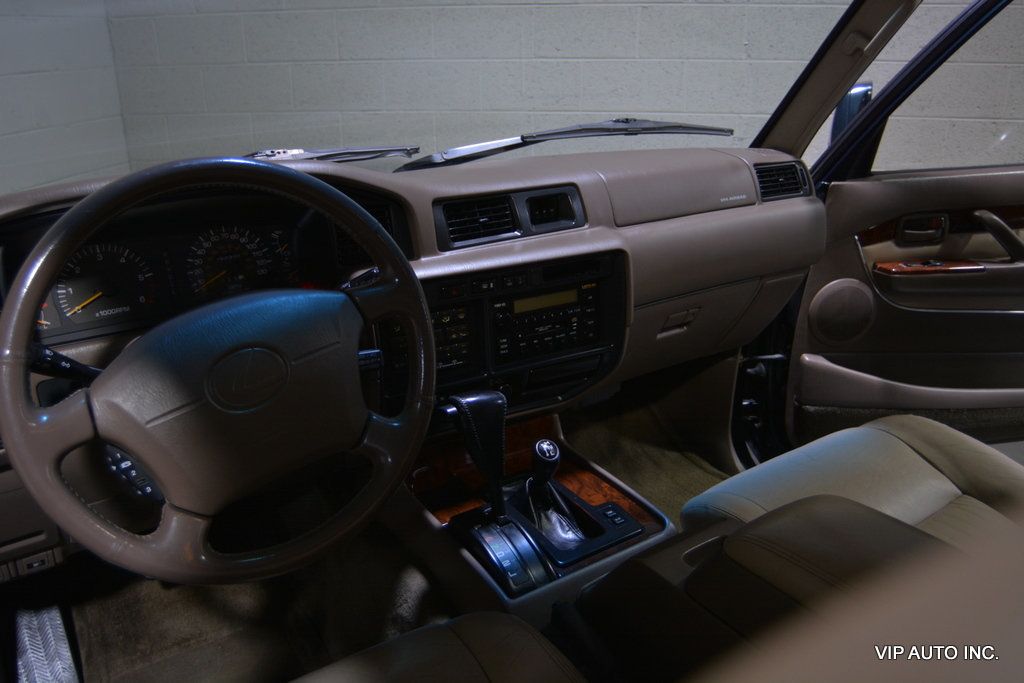 1996 Lexus LX 450 4dr Wagon - 22173378 - 29
