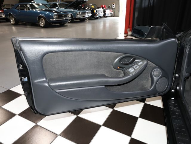 1996 Pontiac Firebird 2dr Coupe Formula - 23051477 - 38