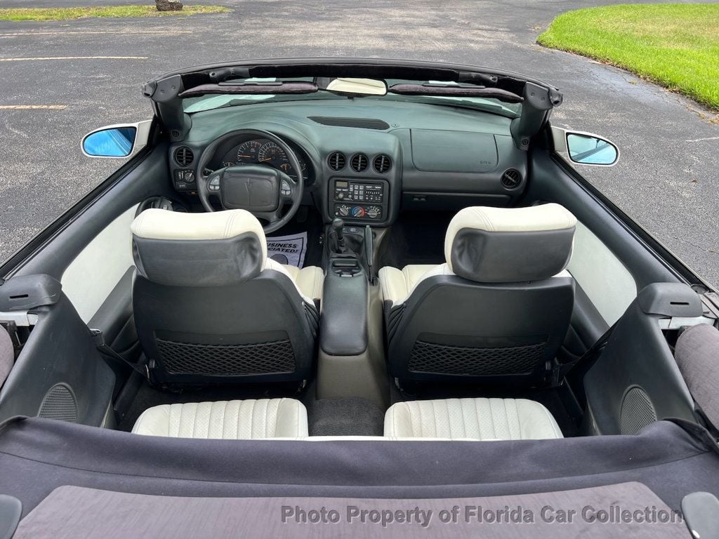 1996 Pontiac Firebird TRANS AM Convertible photo 11