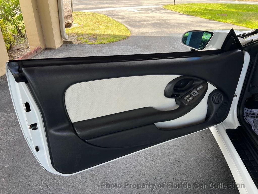 1996 Pontiac Firebird TRANS AM Convertible photo 33