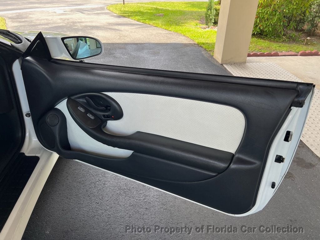 1996 Pontiac Firebird TRANS AM Convertible photo 34