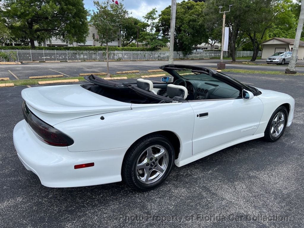 1996 Pontiac Firebird TRANS AM Convertible photo 4