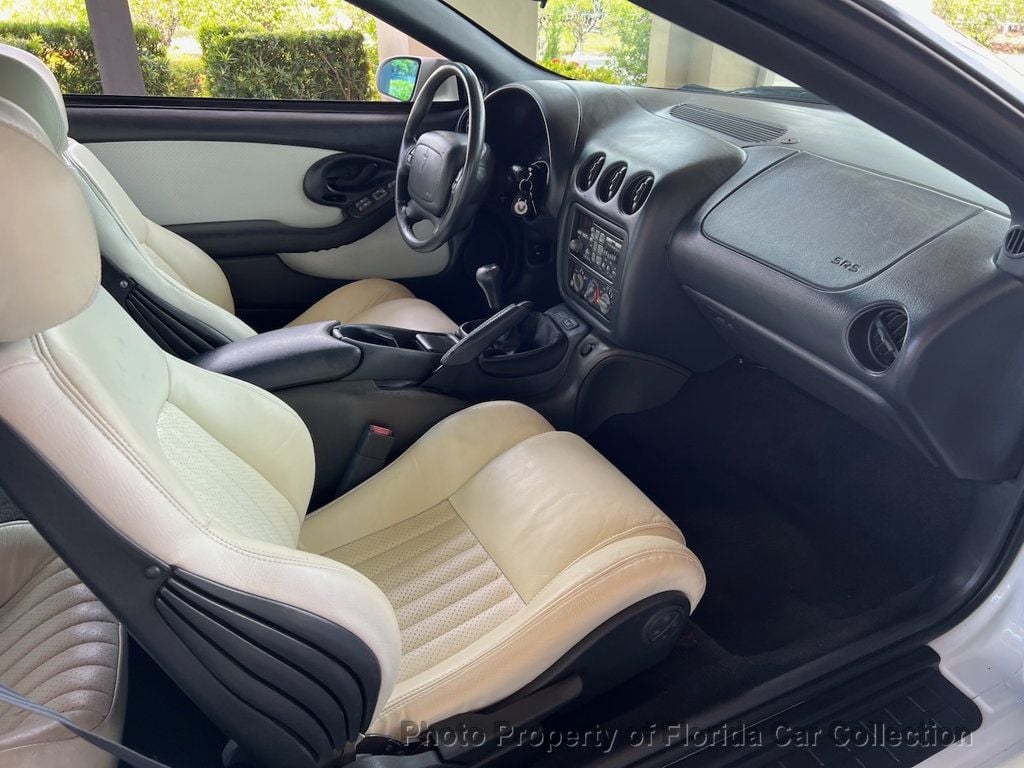 1996 Pontiac Firebird TRANS AM Convertible photo 9