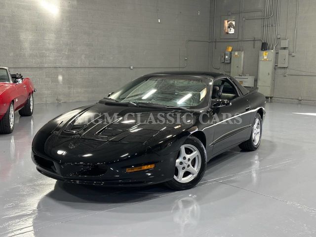 1996 Pontiac Firebird Formula 2dr Hatchback - 22630962 - 4