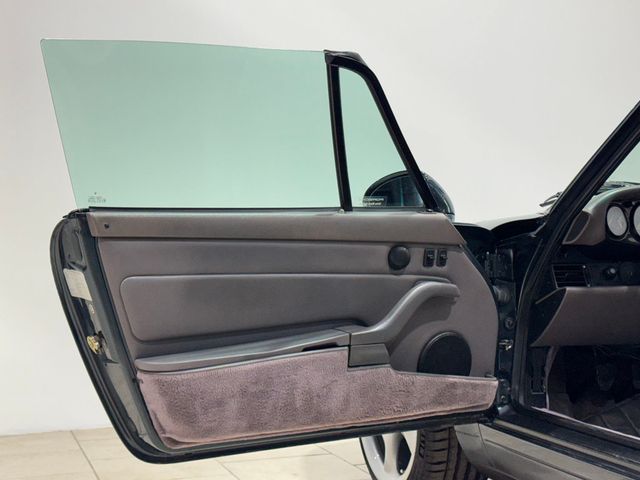 1996 Porsche 911 Carrera 1996 PORSCHE 911/993 CARRERA CABRIOLET - 22960409 - 17