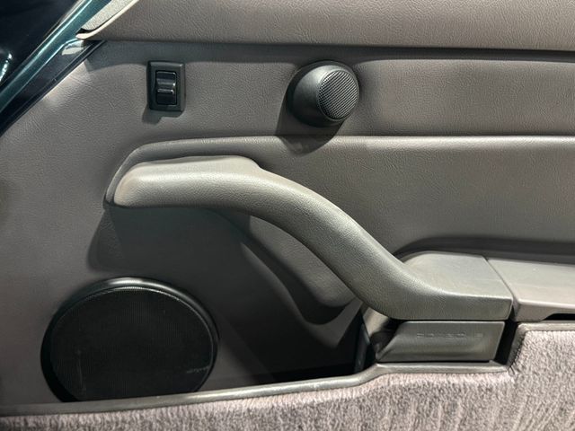 1996 Porsche 911 Carrera 1996 PORSCHE 911/993 CARRERA CABRIOLET - 22960409 - 26