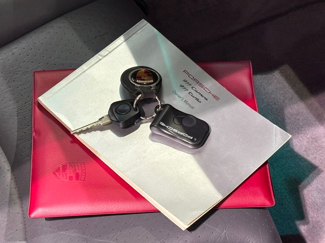 1996 Porsche 911 Carrera 1996 PORSCHE 911/993 CARRERA CABRIOLET - 22960409 - 51