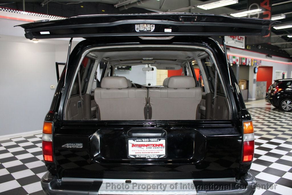 1996 Toyota Land Cruiser VX photo 24