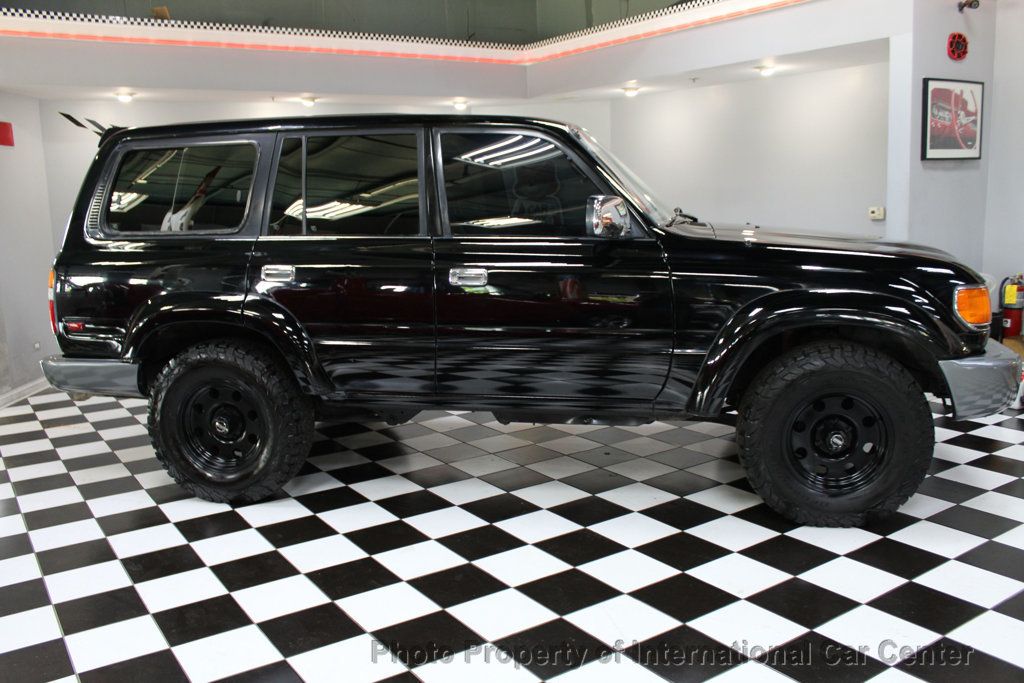 1996 Toyota Land Cruiser VX photo 3