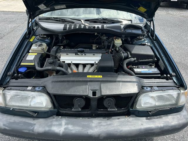 1996 Volvo 850 5-speed manual Safe Fuel Efficient VOLVO FOR LIFE! - 23019544 - 27