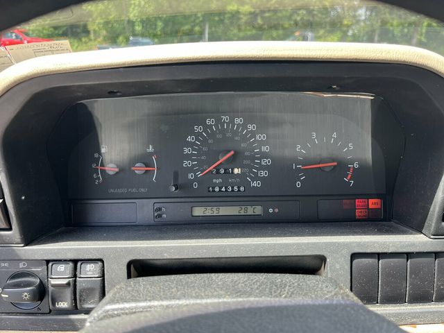 1996 Volvo 850 5-speed manual Safe Fuel Efficient VOLVO FOR LIFE! - 23019544 - 34