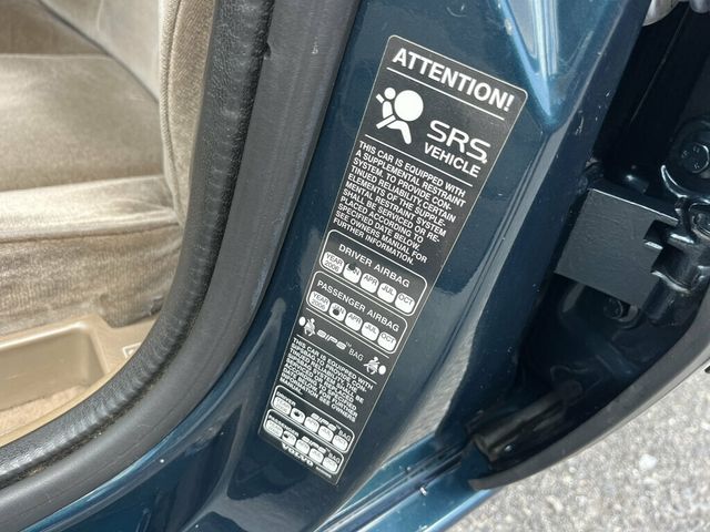 1996 Volvo 850 5-speed manual Safe Fuel Efficient VOLVO FOR LIFE! - 23019544 - 8