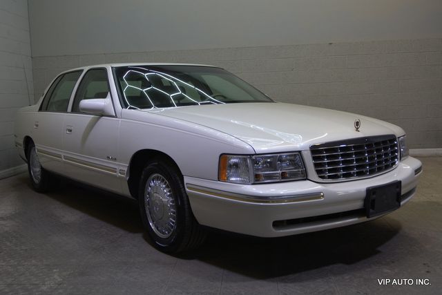 1997 Cadillac d'Elegance 4dr Sedan - 23002716 - 0