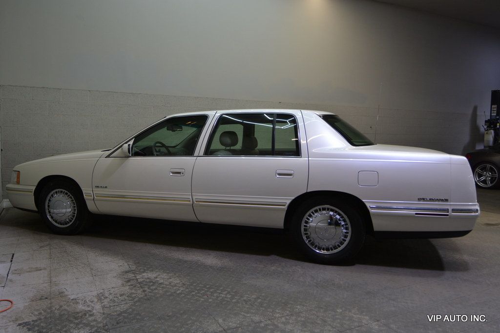 1997 Cadillac d'Elegance 4dr Sedan - 23002716 - 28