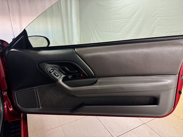 1997 Chevrolet Camaro 1997 Chevrolet Camaro - 23050699 - 12
