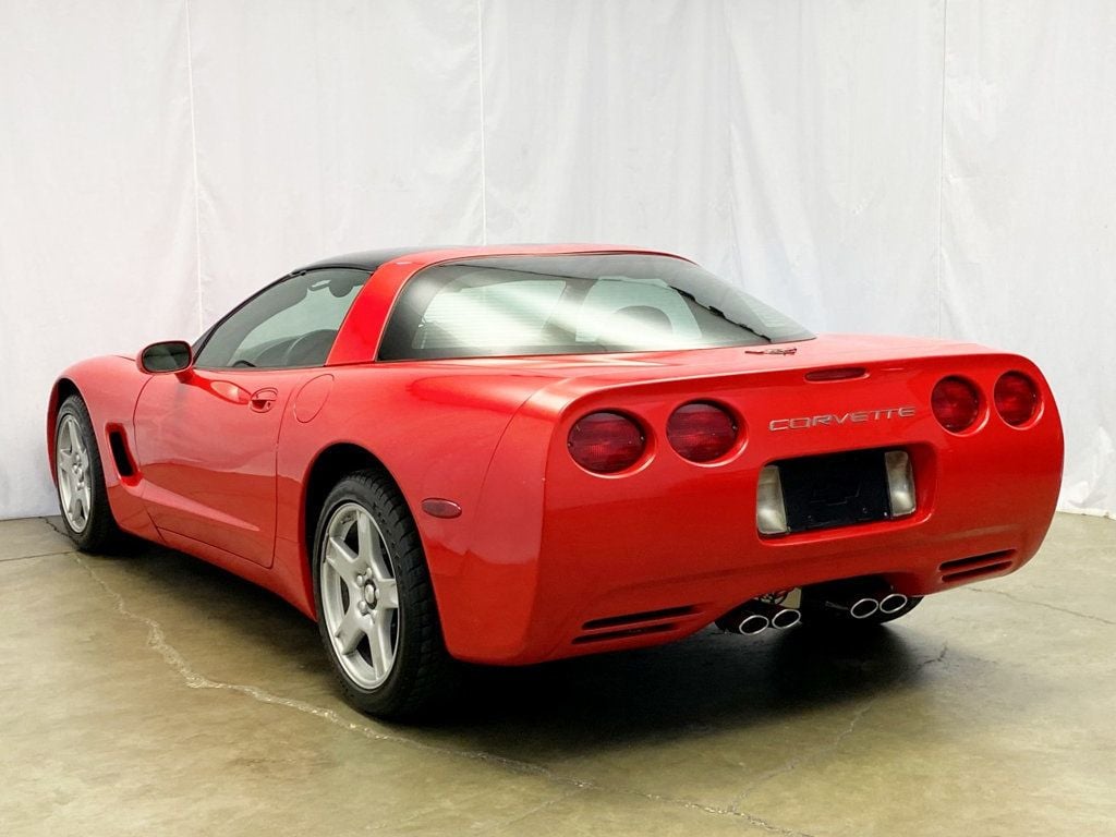 1997 Chevrolet Corvette 2dr Coupe - 22543157 - 2