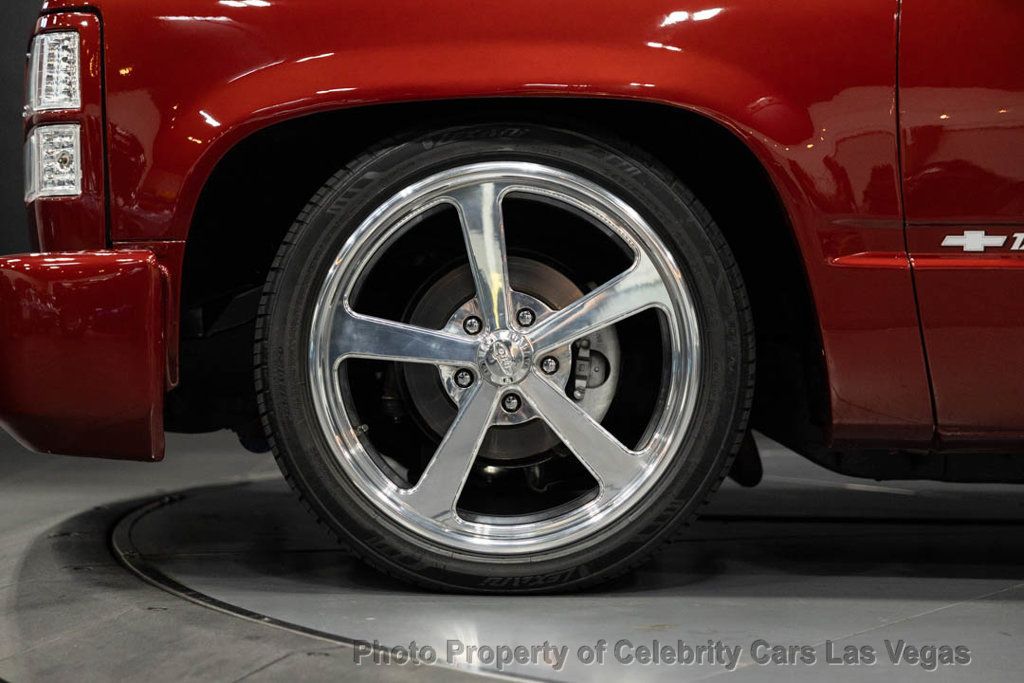 1997 Chevrolet Tahoe  Air Ride, Four-Link, 67 Cadillac Taillights, CUSTOM restored  - 23090656 - 14