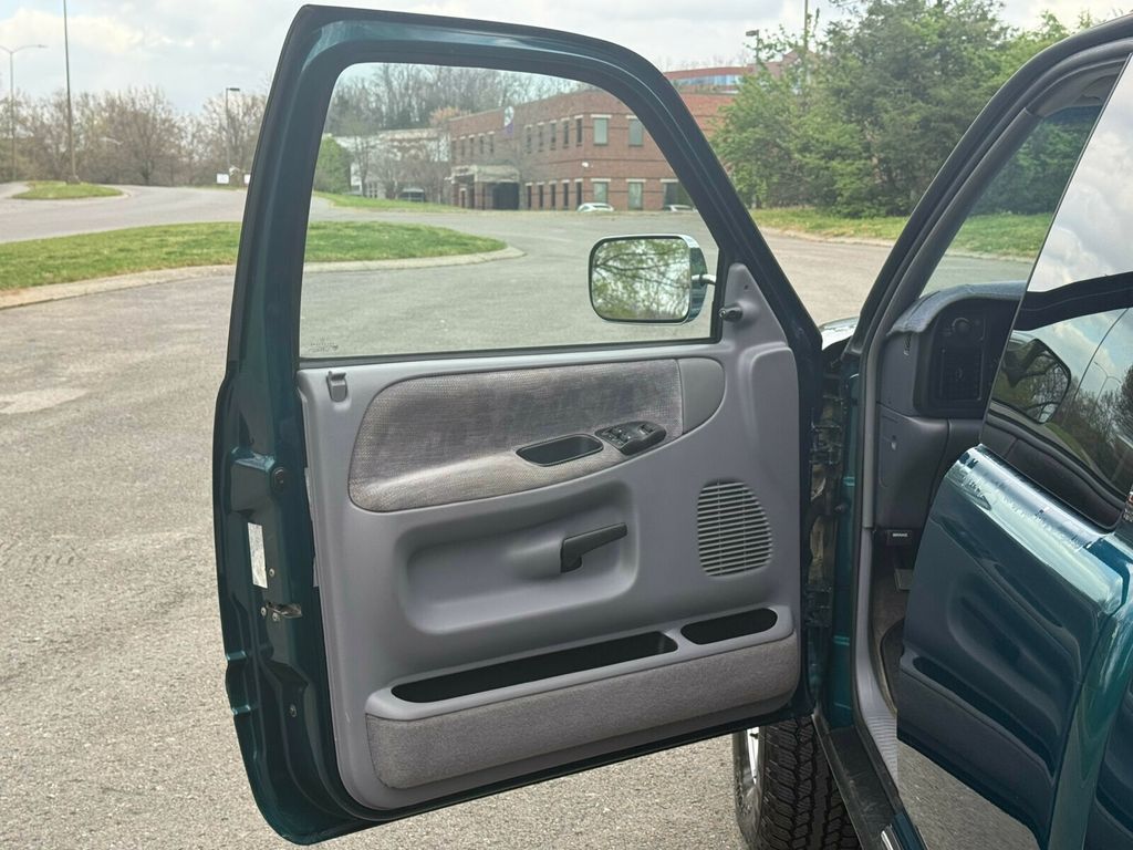 1997 Dodge Ram 1500 Laramie SLT, 4x4, Magnum V8, Heavy Duty Service Group - 23005824 - 12