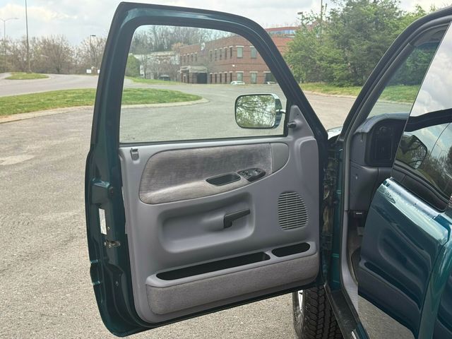 1997 Dodge Ram 1500 Laramie SLT, 4x4, Magnum V8, Heavy Duty Service Group - 23005824 - 12