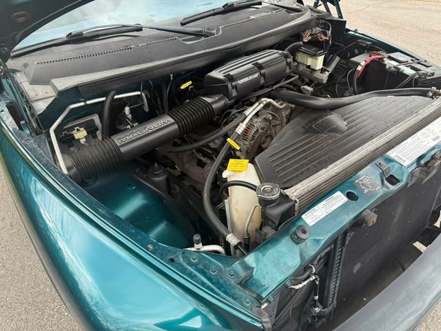 1997 Dodge Ram 1500 Laramie SLT, 4x4, Magnum V8, Heavy Duty Service Group - 23005824 - 35