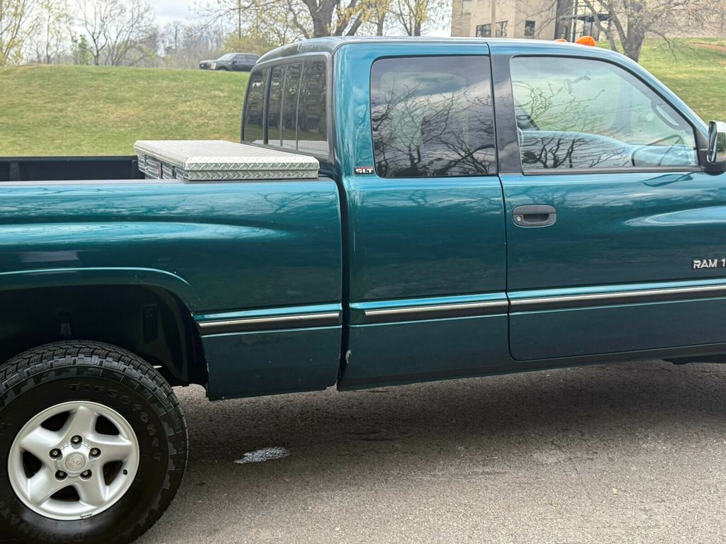 1997 Dodge Ram 1500 Laramie SLT, 4x4, Magnum V8, Heavy Duty Service Group - 23005824 - 8