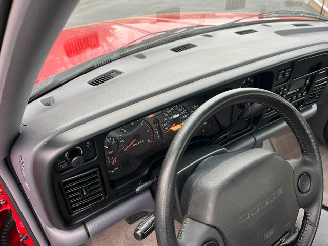 1997 Dodge Ram 1500 Reg Cab 135" WB 4WD - 23004653 - 11