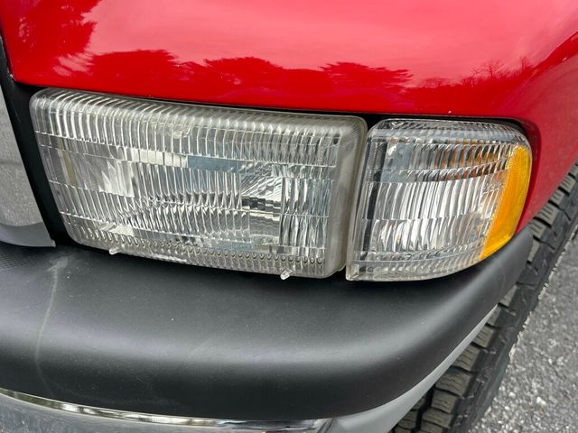 1997 Dodge Ram 1500 Reg Cab 135" WB 4WD - 23004653 - 8