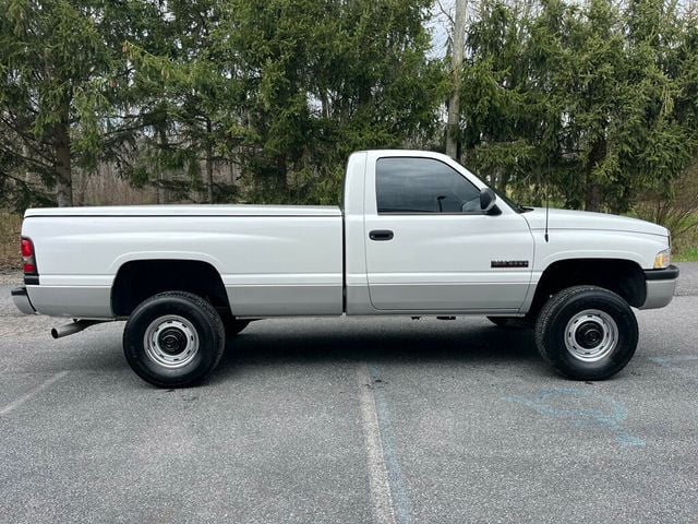 1997 Dodge Ram 2500 Legendary 12 Valve Cummins Turbo Diesel Regular Cab Long bed 4x4 - 23001274 - 1