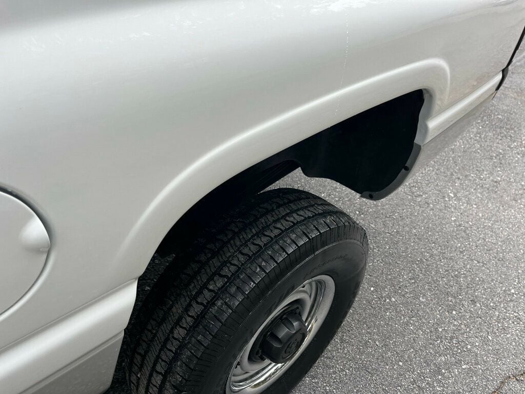 1997 Dodge Ram 2500 Legendary 12 Valve Cummins Turbo Diesel Regular Cab Long bed 4x4 - 23001274 - 21