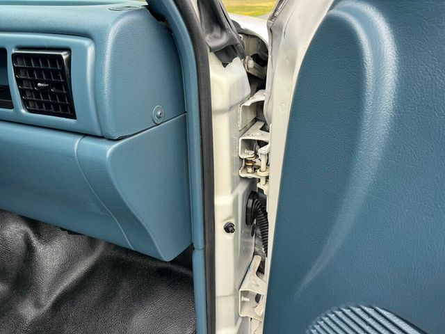 1997 Dodge Ram 2500 Legendary 12 Valve Cummins Turbo Diesel Regular Cab Long bed 4x4 - 23001274 - 26