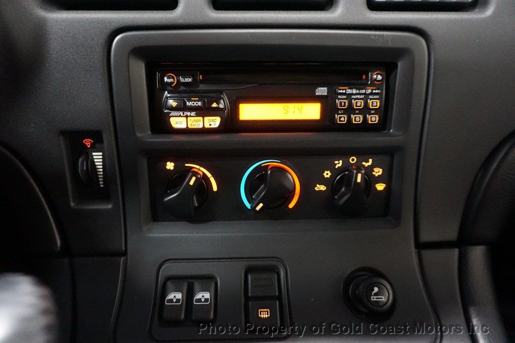 1997 Dodge Viper GTS *Viper GTS* *Blue w/ White Stripes* *6-Speed Manual* - 21971118 - 20