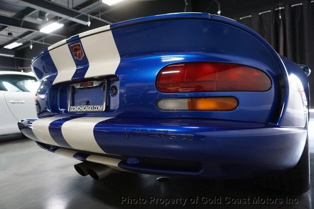 1997 Dodge Viper GTS *Viper GTS* *Blue w/ White Stripes* *6-Speed Manual* - 21971118 - 49