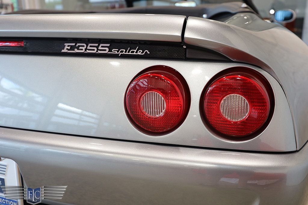 1997 Ferrari F355 Spider - 23055036 - 19