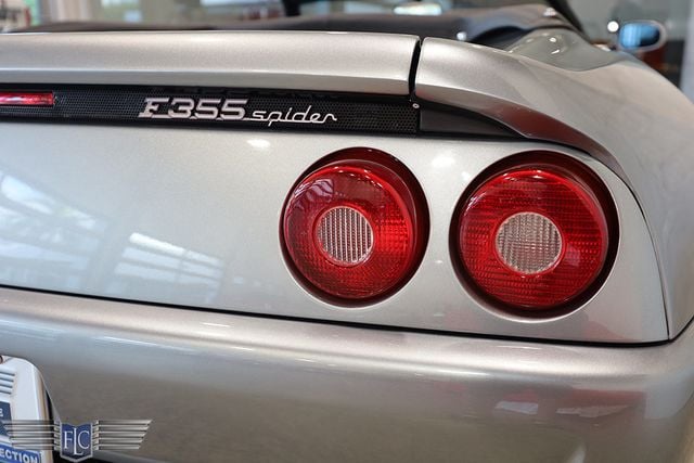 1997 Ferrari F355 Spider - 23055036 - 19