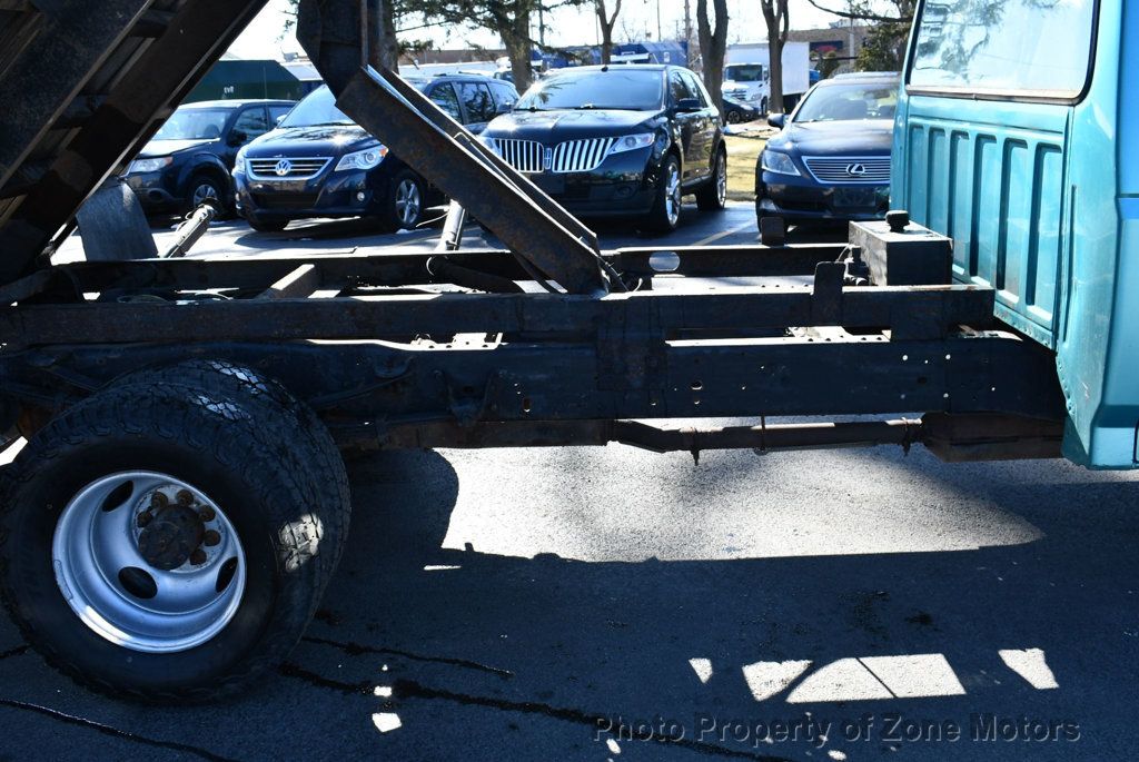 1997 Ford F-350 photo 25