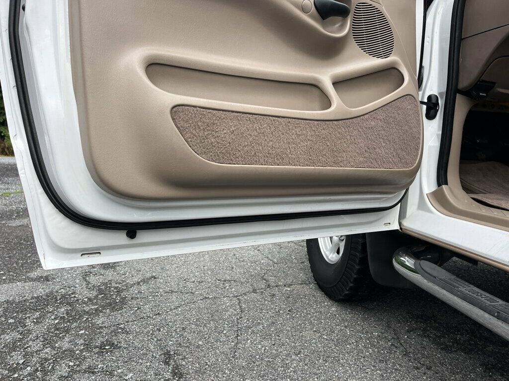 1997 Ford F-150 Rust Free Super Cab Step Side 4x4 - 23067886 - 24