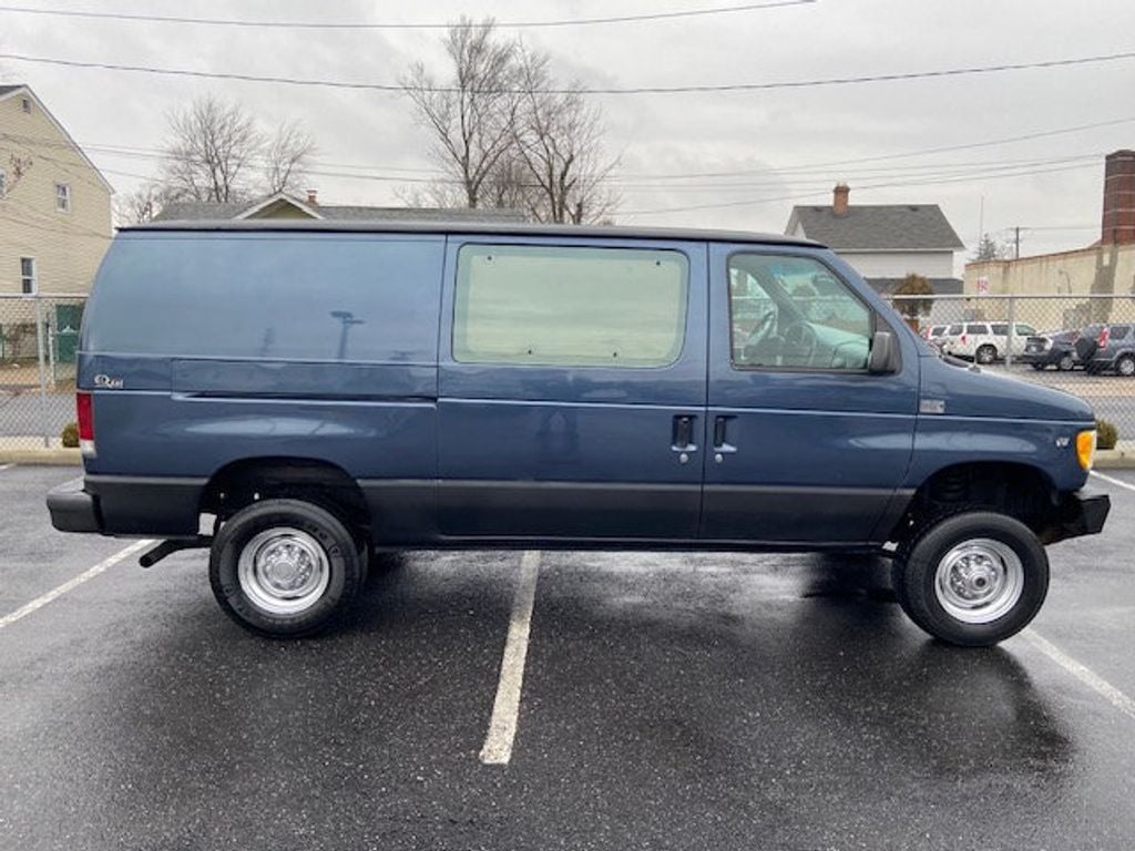 1997 Ford QUIGLEY FOUR WHEEL DRIVE E250 VAN MULTIPLE USES - 22276243 - 5