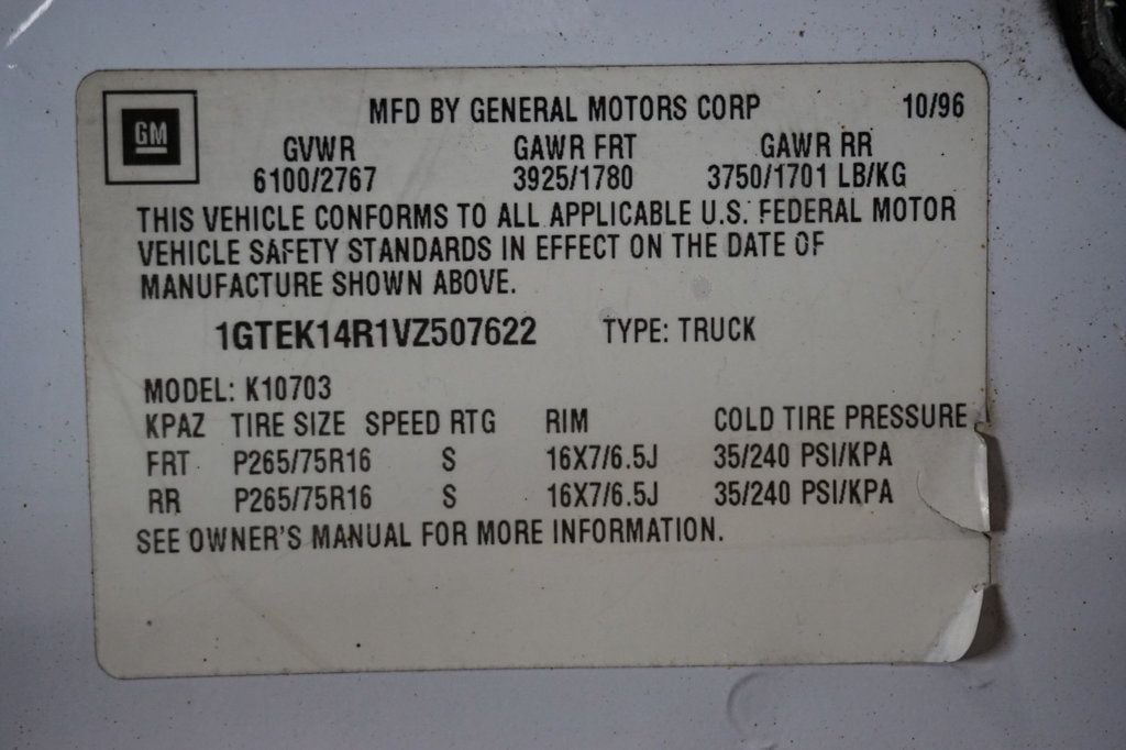 1997 GMC SIERRA - Image 19