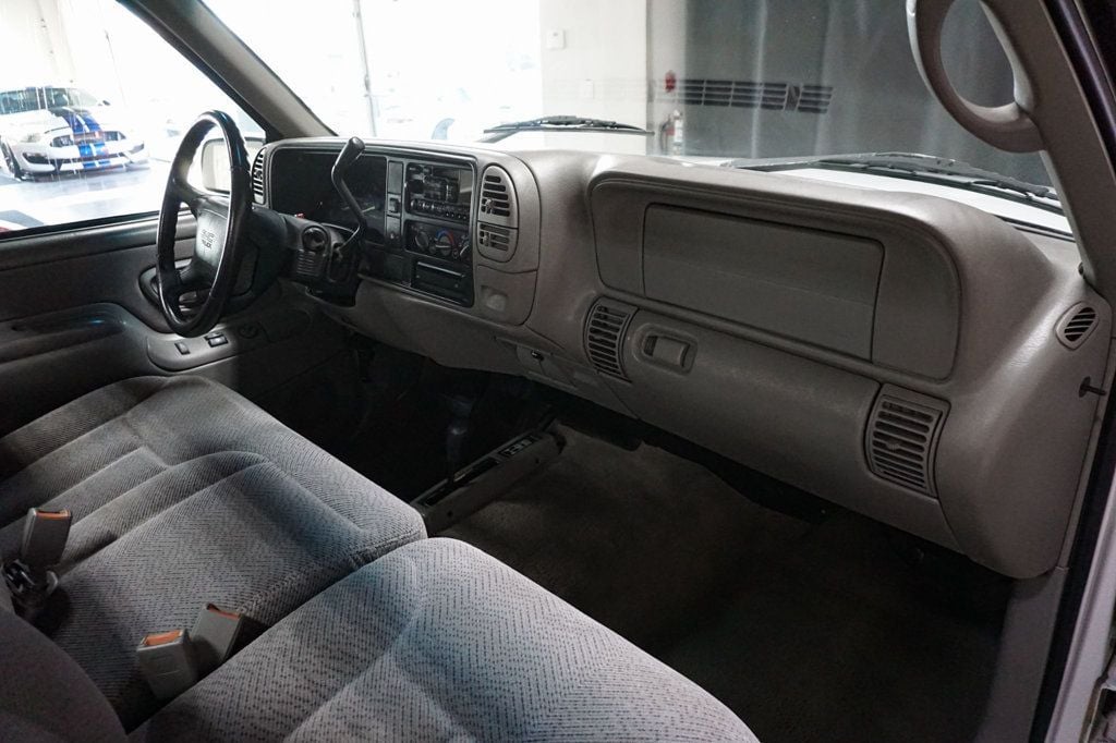 1997 GMC SIERRA - Image 32