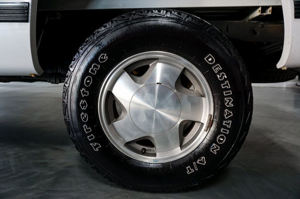 1997 GMC SIERRA - Image 38