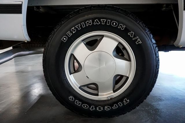 1997 GMC Sierra 1500 *Reg Cab Sportside 1500 SLE Z71 4WD* *1SC Pkg* *Cali-Truck*   - 22962614 - 40