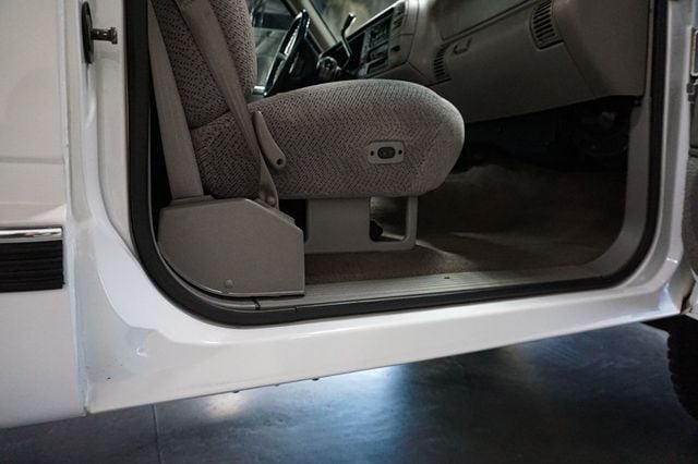 1997 GMC Sierra 1500 *Reg Cab Sportside 1500 SLE Z71 4WD* *1SC Pkg* *Cali-Truck*   - 22962614 - 71