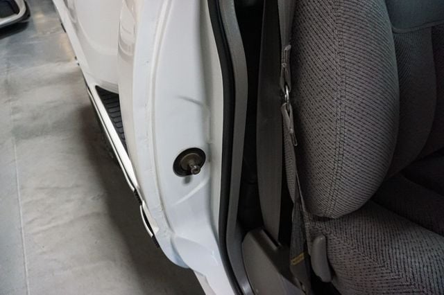 1997 GMC Sierra 1500 *Reg Cab Sportside 1500 SLE Z71 4WD* *1SC Pkg* *Cali-Truck*   - 22962614 - 73