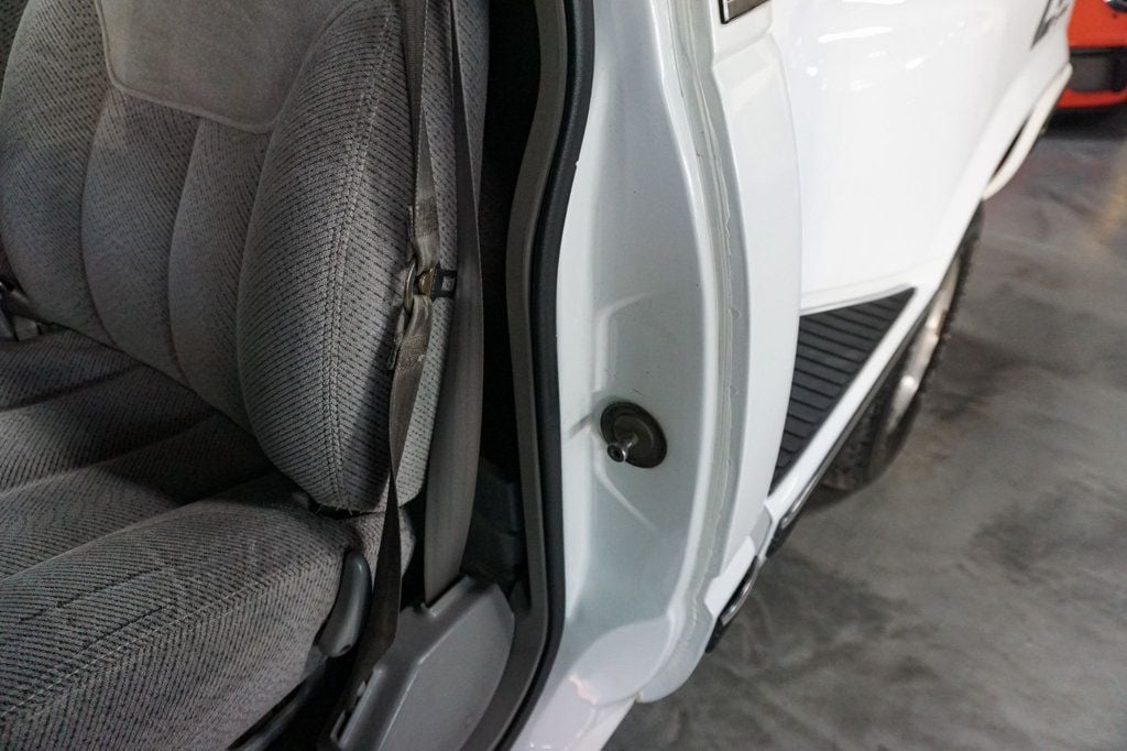 1997 GMC SIERRA - Image 75