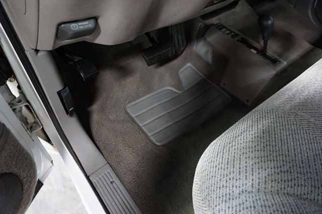 1997 GMC Sierra 1500 *Reg Cab Sportside 1500 SLE Z71 4WD* *1SC Pkg* *Cali-Truck*   - 22962614 - 81